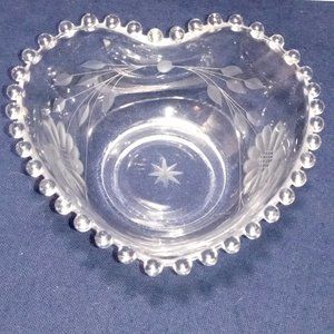 CANDLEWICK CORNFLOWER HEART